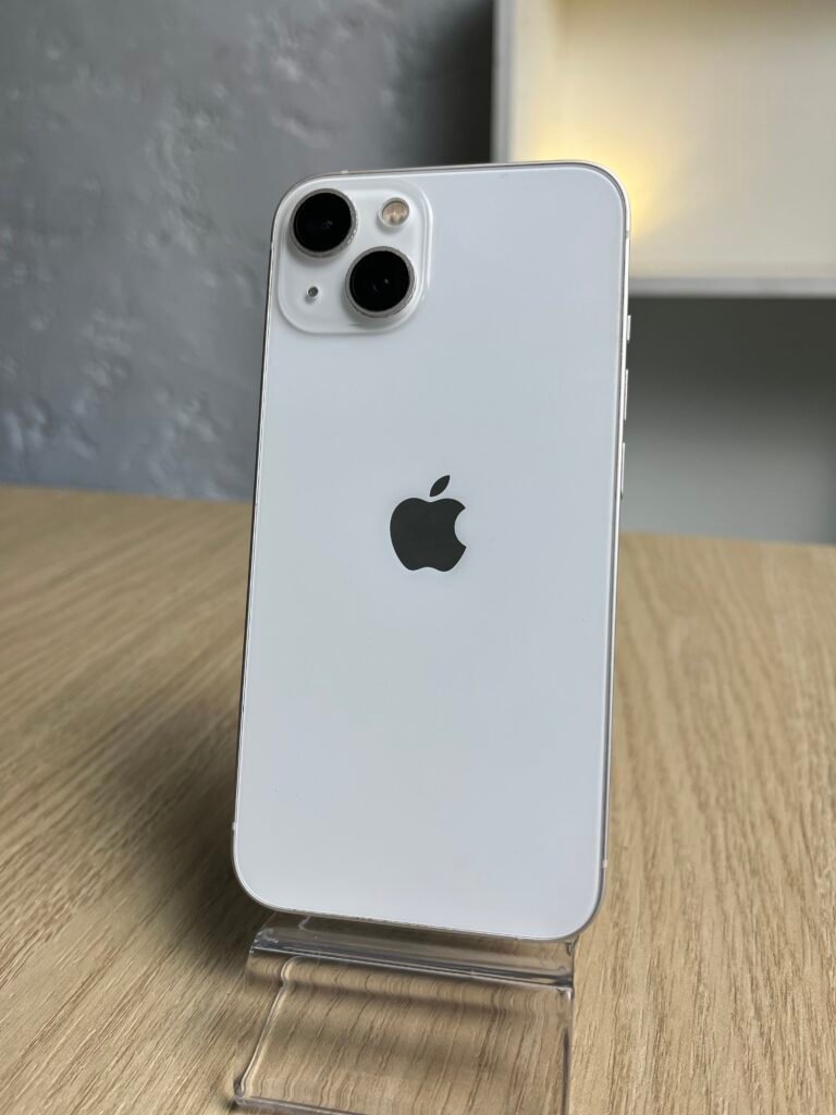 iPhone 13 128GB Starlight Seminuevo